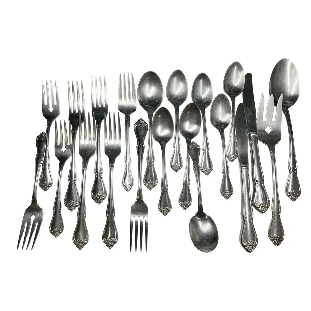 Oneida Stainless Steel Flatware Set Roseanne Floral Shabby Chic 21pc